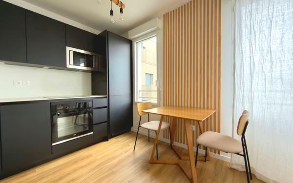 Appartement à louer    2 pièces • 41 m2 Épinay-sur-Seine