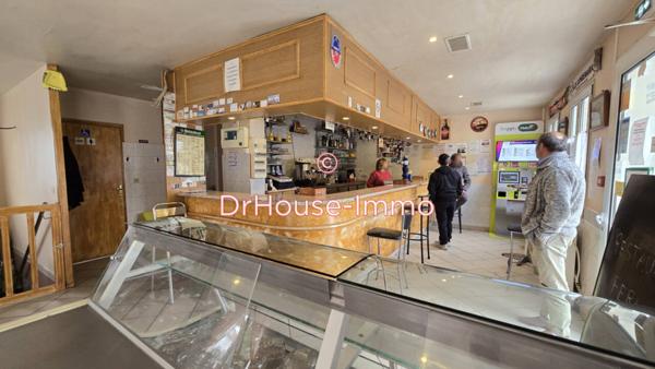 Commerce à vendre 8 pièces de 260 m²