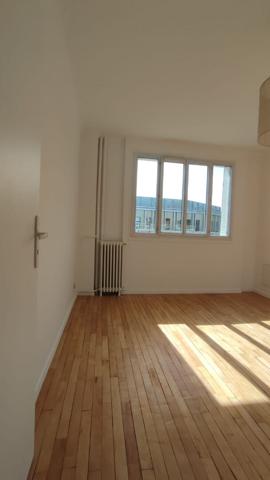Vente Appartement47 m² - 3 Pièces - ST CLOUD (92210)