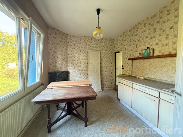 Vente Maison140,74 m² - 7 Pièces - SAINT AMAND MONTROND (18200)