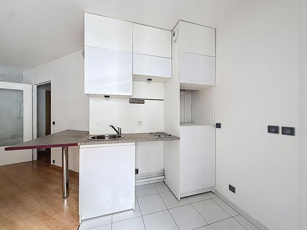 Saint-Jacques - Studio au calme avec parking - PARIS