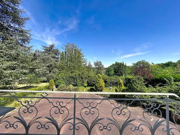 Maison à vendre 171 359 € Vierzon 4 p 123,2 m² DPE D
