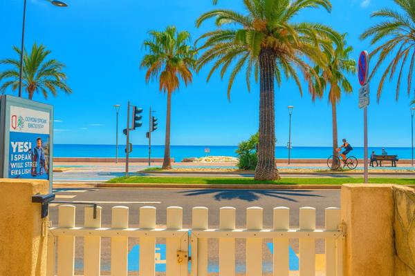 Appartement à NICE (06200)