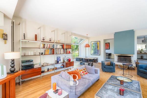 Vaucresson, Maison  267 m² à vendre