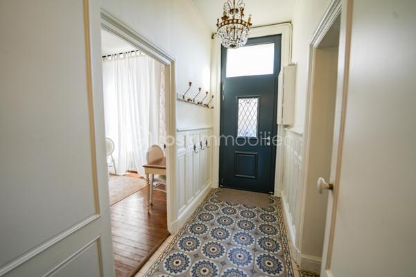 Maison de maitre de 256 m²