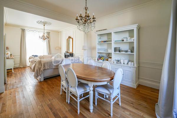 Maison de maitre de 256 m²