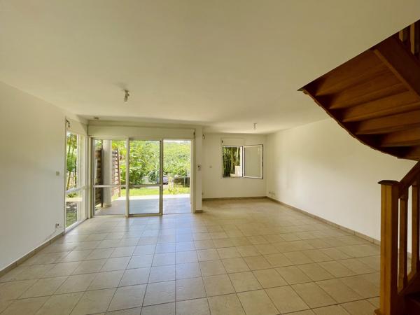 Maison T5 – 4 chambres – La Montagne – 10 min Saint-Denis