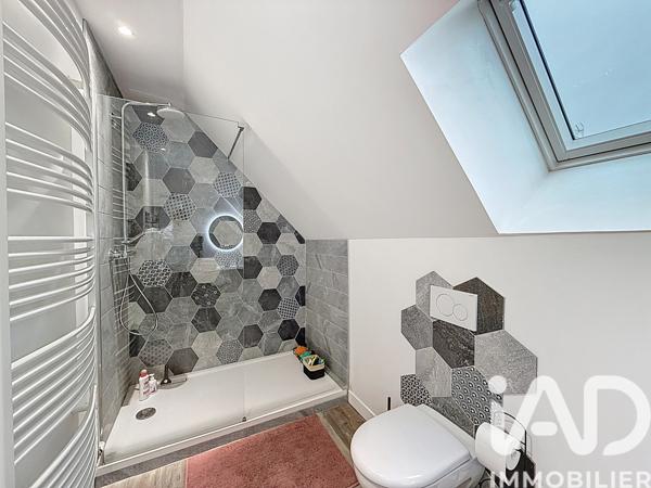Maison à vendre 6 pièces 147 m² Augy