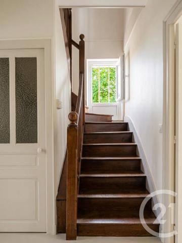 Maison à vendre  5 pièces - 106 m 2   LA CHARITE SUR LOIRE  - 58