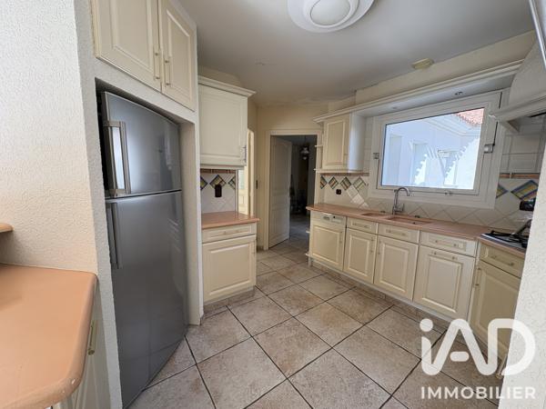Maison à vendre 6 pièces 217 m² Saint-Hilaire-de-Riez