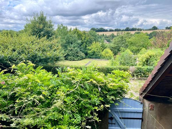 Maison bourgeoise  20MN GARE TGV