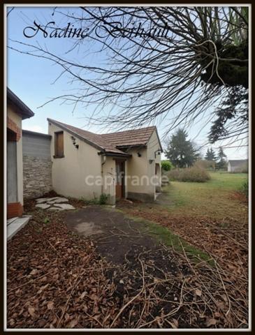 Maisons à rénover à vendre - Ensemble de 2 biens pour locations ou familiale -terrain 693 m² - zone UC Villemandeur centre ville