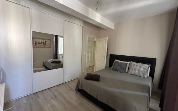 Maison à vendre    5 pièces • 167 m2 Saint-Égrève