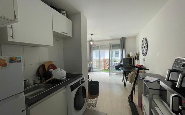 Appartement à vendre    1 pièce • 27,32 m2 Arcueil