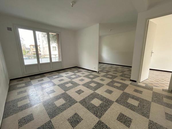 Appartement à louer    3 pièces •  La Seyne-sur-Mer