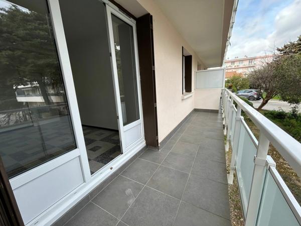 Appartement à louer    3 pièces •  La Seyne-sur-Mer