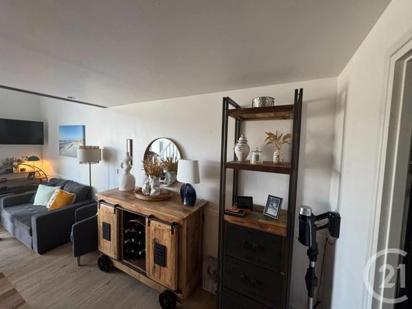 Appartement T3 à vendre  3 pièces - 54,75 m 2   ST JEAN DE MONTS  - 85