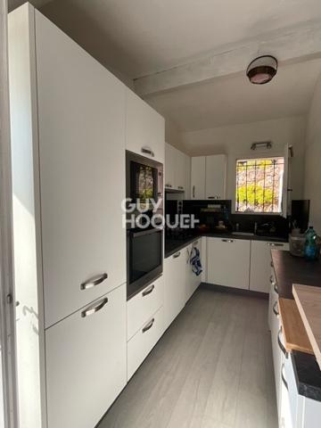 Villa vue mer à vendre de 5 pièces de 122.89 m²