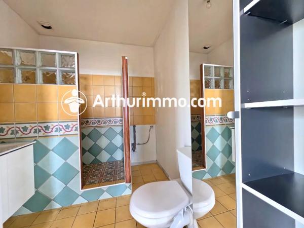Vente                                                      Appartement
                        
                     1 pièces                      31 m2                     à Savigny-le-Temple