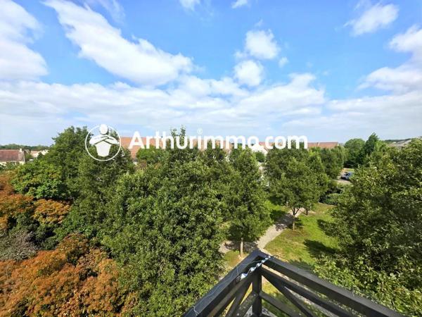 Vente                                                      Appartement
                        
                     1 pièces                      31 m2                     à Savigny-le-Temple