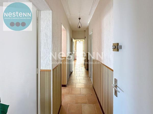 Maison à vendre à La Chaussée Saint Victor .