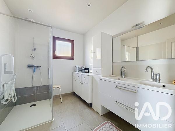 Maison à vendre 5 pièces 111 m² Le Bono