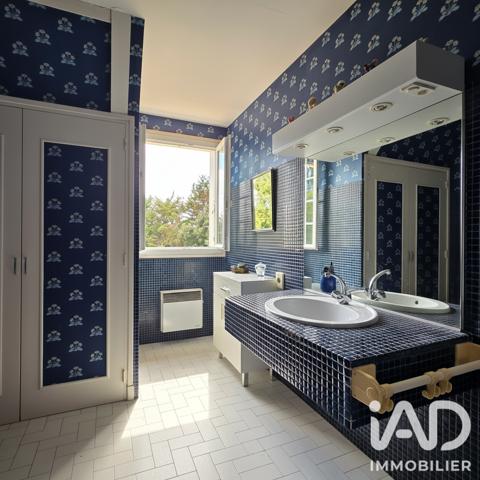 Maison à vendre 8 pièces 231 m² Chambray-lès-Tours