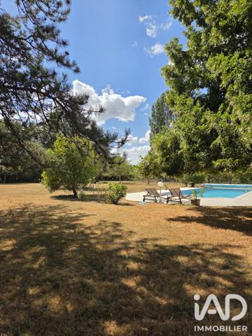 Maison à vendre 8 pièces 231 m² Chambray-lès-Tours