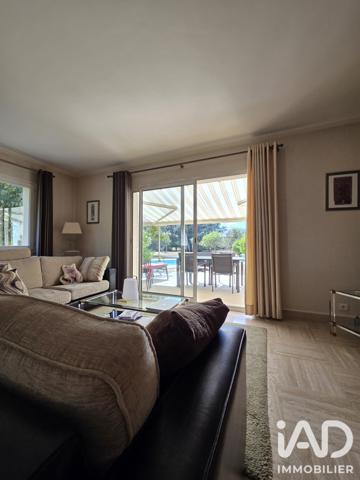 Maison à vendre 8 pièces 231 m² Chambray-lès-Tours