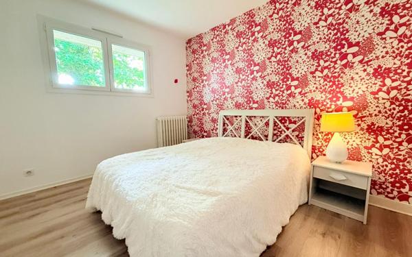 Maison à vendre    6 pièces • 230 m2 Aire-sur-l'Adour