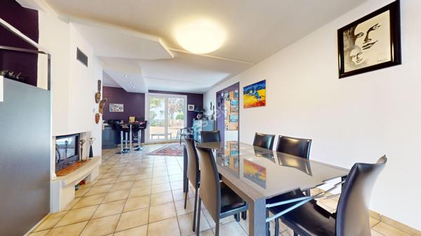 Maison individuelle 184 m² -6 pièces - 3 chambres - Terrain 9.40 ares-Saint-Avold, quartier prisé