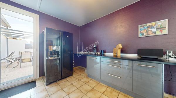 Maison individuelle 184 m² -6 pièces - 3 chambres - Terrain 9.40 ares-Saint-Avold, quartier prisé
