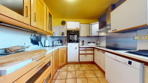 Maison individuelle 184 m² -6 pièces - 3 chambres - Terrain 9.40 ares-Saint-Avold, quartier prisé