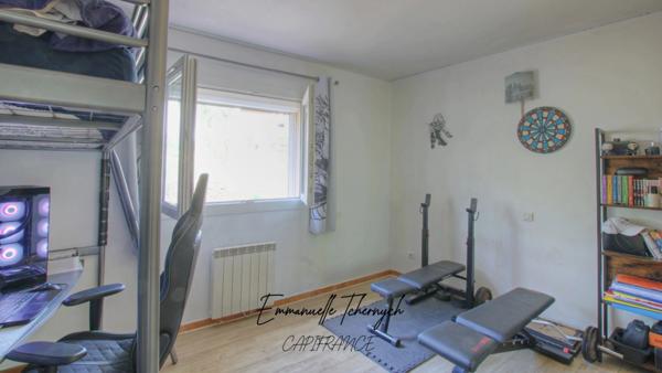 Dpt Bouches du Rhône (13), à vendre ISTRES maison P3 de 107,2 m² - Terrain de 1 520,00 m²