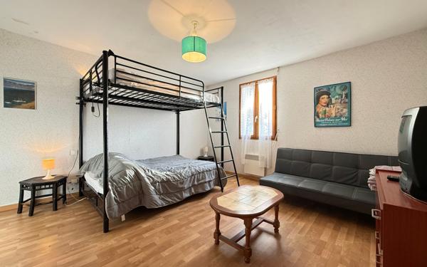 Maison à vendre    4 pièces •  Saint-Palais-sur-Mer