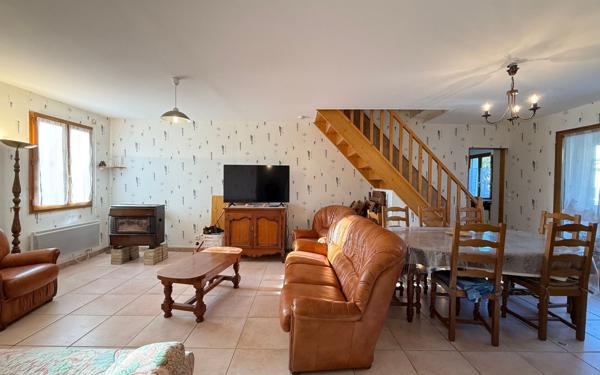 Maison à vendre    4 pièces •  Saint-Palais-sur-Mer