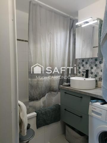 TRES BEL APPARTEMENT MEUBLE AVEC GARAGE