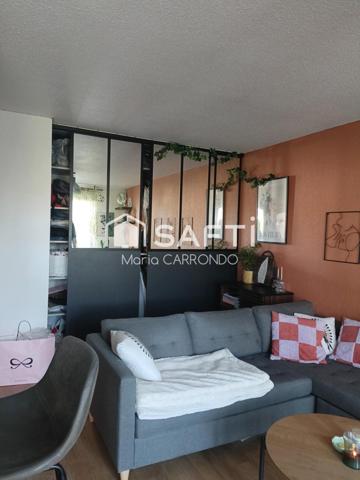 TRES BEL APPARTEMENT MEUBLE AVEC GARAGE