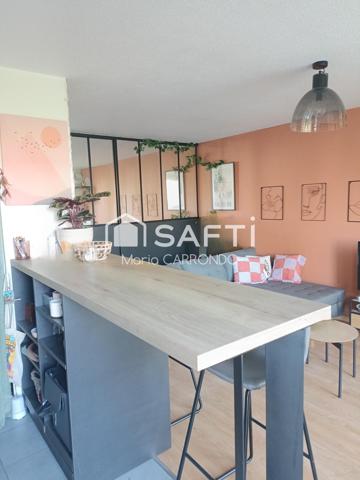 TRES BEL APPARTEMENT MEUBLE AVEC GARAGE