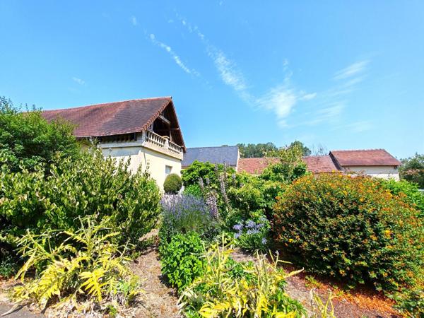 Propriété rurale de charme et son étang , au coeur de la nature !