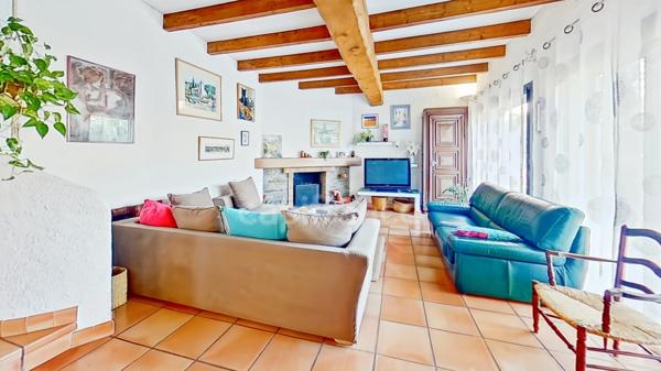 Pyrénées Orientales (66) - Maison 139 m² avec Jardin - Terrasse – Piscine – Grand garage – Dépendances
