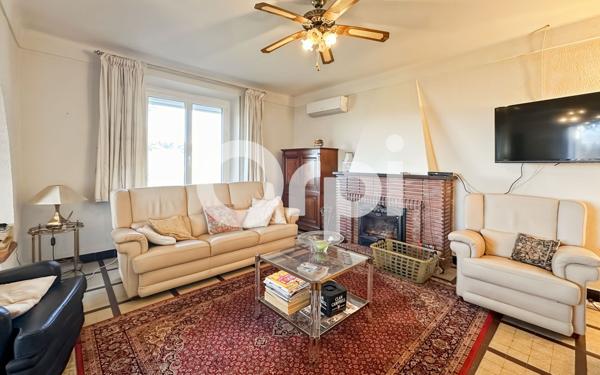 Maison à vendre    6 pièces •  Ruoms