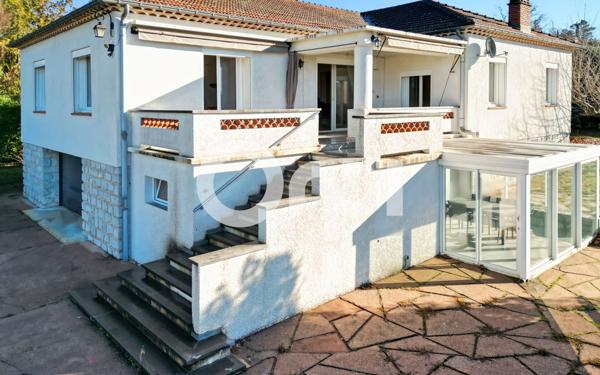 Maison à vendre    6 pièces •  Ruoms