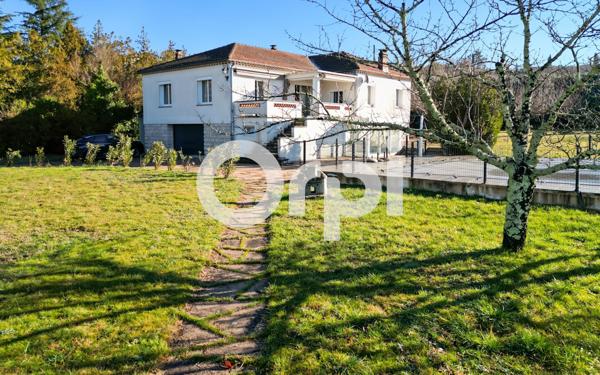 Maison à vendre    6 pièces •  Ruoms