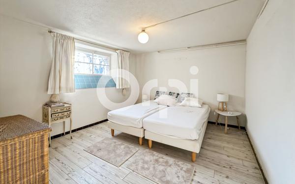 Maison à vendre    6 pièces •  Ruoms