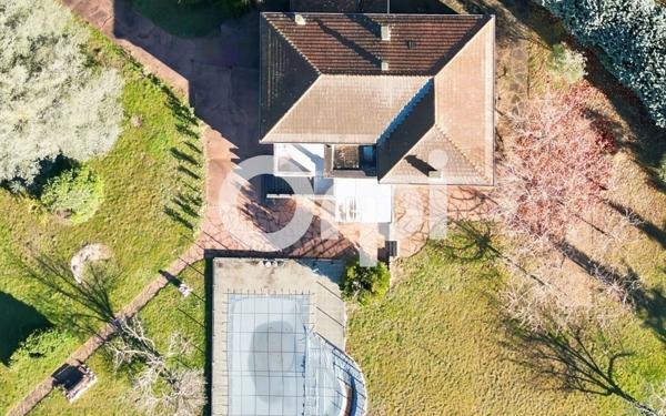 Maison à vendre    6 pièces •  Ruoms