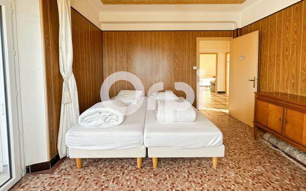 Maison à vendre    6 pièces •  Ruoms