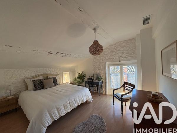 Maison à vendre 6 pièces 207 m² Clermont-l'Hérault