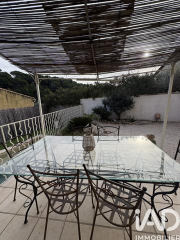 Maison à vendre 6 pièces 207 m² Clermont-l'Hérault