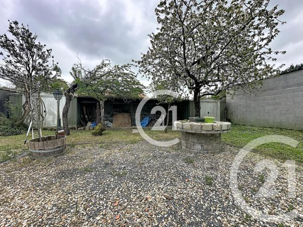 Maison à vendre  5 pièces - 96 m 2   COGNAC  - 16